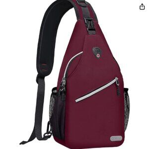 MOSISO Sling Backpack / Shoulder Bag / Daypack | Like New